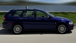 2004 Volvo V40 RARE CLEAN CARFAX LOW 19K MILES NON SMOKER V70