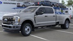 2026 Ford Super Duty F-350 XLT