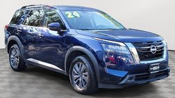 2024 Nissan Pathfinder SV