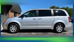 2010 Chrysler Town and Country LX