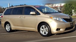 2012 Toyota Sienna LE