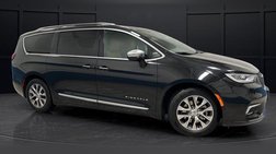 2023 Chrysler Pacifica Hybrid Pinnacle