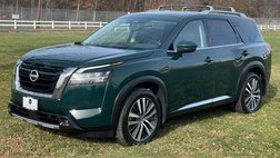 2022 Nissan Pathfinder Platinum