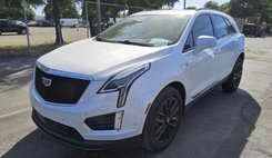 2025 Cadillac XT5 Sport