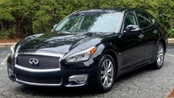 2017 Infiniti Q70 3.7