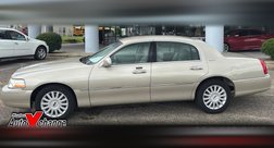2005 Lincoln Town Car Signature