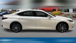 2025 Lexus ES 300h w/ Premium Package