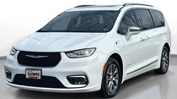 2023 Chrysler Pacifica Hybrid Pinnacle