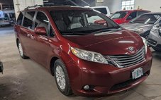 2013 Toyota Sienna XLE 7-Passenger