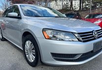 2015 Volkswagen Passat S