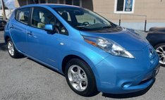 2011 Nissan LEAF SL