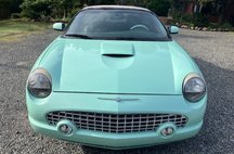 2004 Ford Thunderbird Deluxe