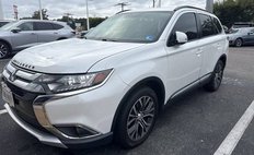 2016 Mitsubishi Outlander SE