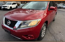 2013 Nissan Pathfinder SV