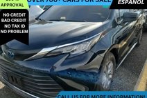 2022 Toyota Sienna XLE 7-Passenger