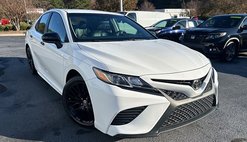 2020 Toyota Camry SE Nightshade