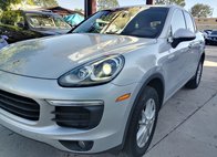 2016 Porsche Cayenne Base