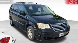 2010 Chrysler Town and Country Touring