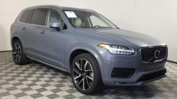 2022 Volvo XC90 T6 Momentum 7-Passenger