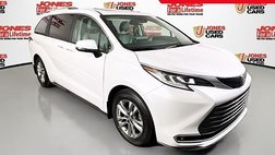 2022 Toyota Sienna Limited 7-Passenger