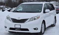 2014 Toyota Sienna XLE 7-Passenger