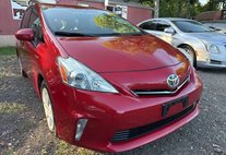 2014 Toyota Prius v Two