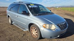2006 Chrysler Town and Country Touring