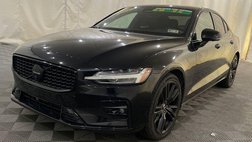 2023 Volvo S60 B5 Plus Black Edition