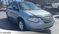 2006 Chrysler Town and Country Touring