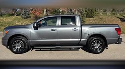 2020 Nissan Titan SV