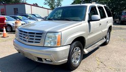 2005 Cadillac Escalade Base