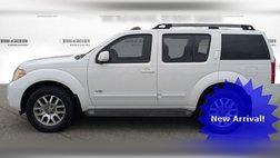 2008 Nissan Pathfinder SE