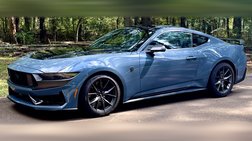 2025 Ford Mustang Dark Horse