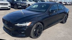 2024 Volvo S60 B5 Plus Black Edition