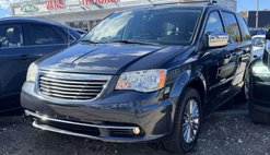 2013 Chrysler Town and Country Touring-L