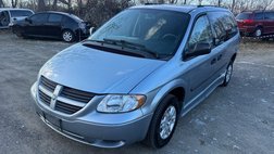 2005 Dodge Grand Caravan SE