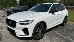 2025 Volvo XC60 B5 Plus Dark Theme