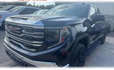 2022 GMC Sierra 1500 Elevation Standard