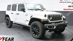 2025 Jeep Wrangler Sahara 4WD