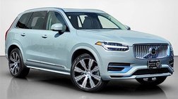 2024 Volvo XC90 Recharge T8 Ultimate Bright Theme 7P