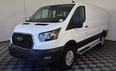 2024 Ford Transit 250