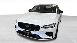 2023 Volvo S60 B5 Plus Black Edition