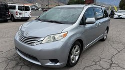 2016 Toyota Sienna XLE 7-Passenger Auto Access Se