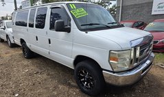 2011 Ford E-Series E-350 XL Super Duty Extended Passenger Van
