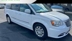 2015 Chrysler Town and Country Touring