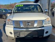 2004 Nissan Titan SE