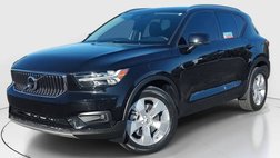 2021 Volvo XC40 T5 Momentum