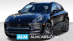 2023 Porsche Macan T