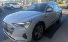 2019 Audi e-tron quattro Premium Plus
