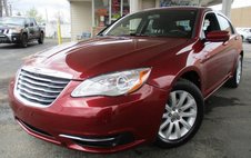 2013 Chrysler 200 Touring